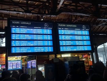 Haos în Gara de Nord: mai multe trenuri înregistrează întârzieri de zeci de minute. Circulația, afectată din cauza unui incident grav