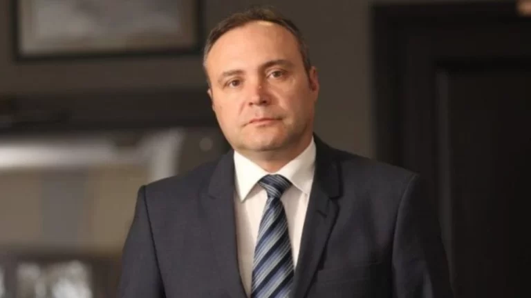 Cât va costa motorina în România după înțelegerea Trump-Putin. Calculul făcut de un expert
