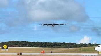 Alertă cu bombă la bordul unui avion Austrian Airlines, în apropierea României