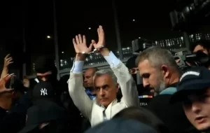 Cazul Călin Georgescu: Povești pentru adormit/trezit românii