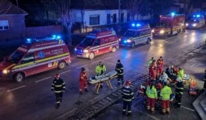 Plan Roşu de Intervenţie la o nuntă, în Avrig: 20 de nuntași au ajuns la spital cu toxiinfecţie alimentară. Mirele, pe lista bolnavilor