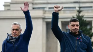 George Simion le cere românilor să iasă în stradă pentru Călin Georgescu. Ce se va întâmpla pe 14 octombrie