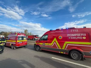 UPDATE. Accident rutier grav în Buftea: Doi oameni au murit. 18 persoane, transportate la spital