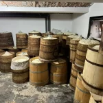 Adio, telemea de oaie! Comisia Europeană interzice metoda tradițională de preparare. Ce spun ciobanii?