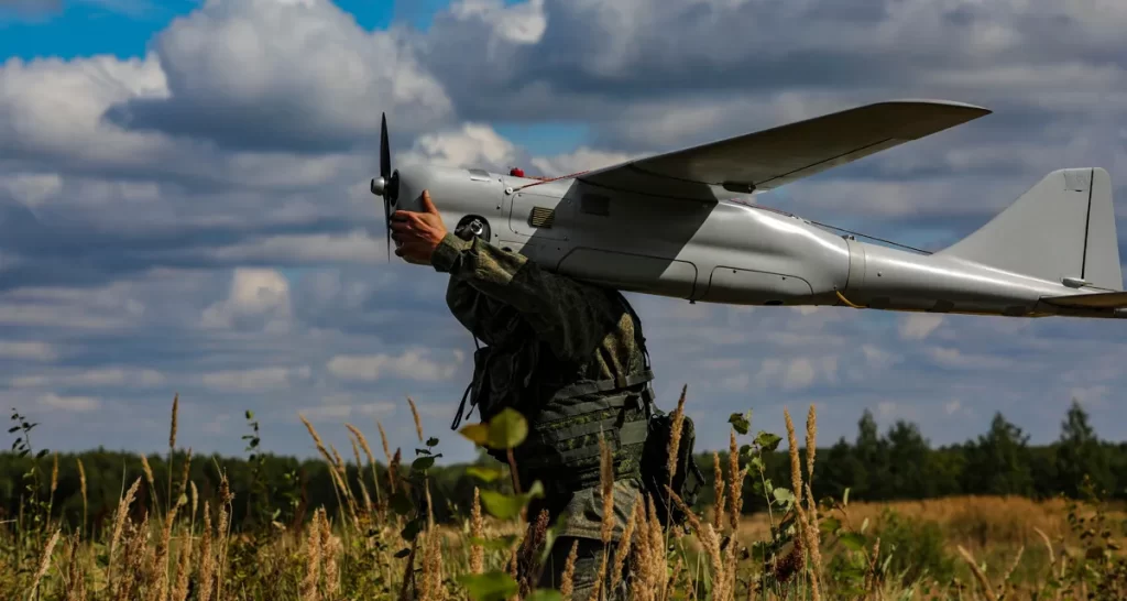 drona Rusia accelerează dronele. Ucraina inventează apărarea. România ce construiește?