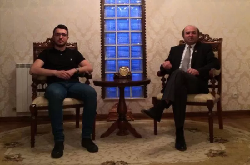 fiul lui Tudorel Toader